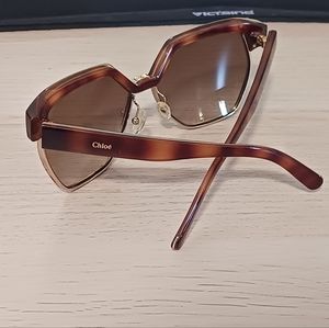 Chloé Havana Brown Oversized Geometric Gradient Sunglasses CE665S